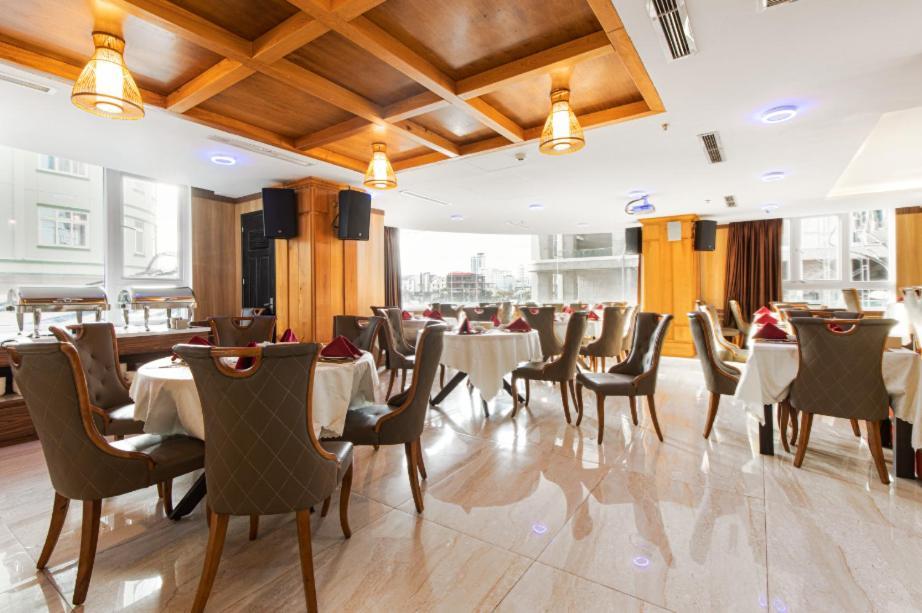 J&B Hotel & Apartment Дананг Экстерьер фото