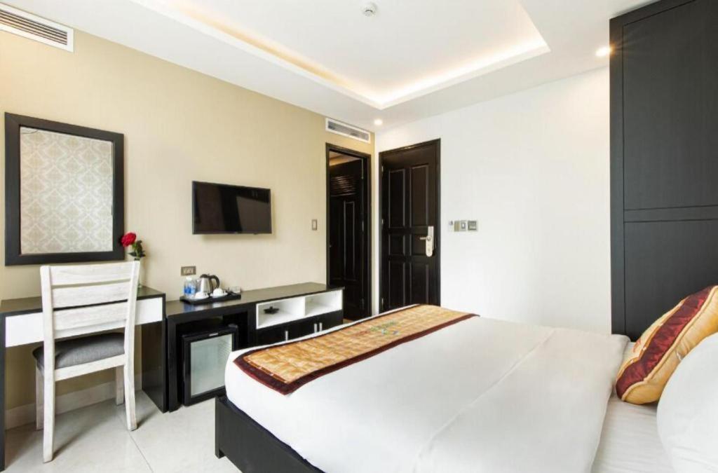 J&B Hotel & Apartment Дананг Экстерьер фото