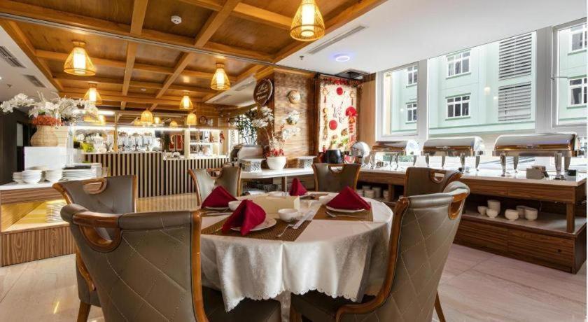 J&B Hotel & Apartment Дананг Экстерьер фото