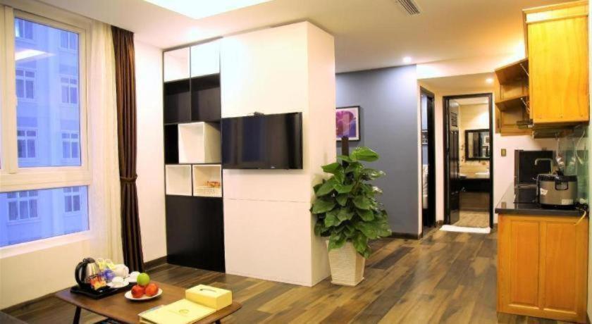 J&B Hotel & Apartment Дананг Экстерьер фото